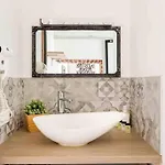Apartment M2- Modern Loft In Le Marais, Bright And Comfortable *