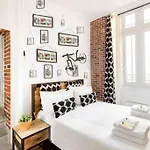 Apartment M2- Modern Loft In Le Marais, Bright And Comfortable