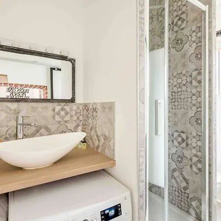 M2- Modern Loft In Le Marais, Bright And Comfortable Paris