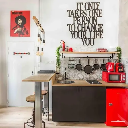 Apartment M2- Modern Loft In Le Marais, Bright And Comfortable *